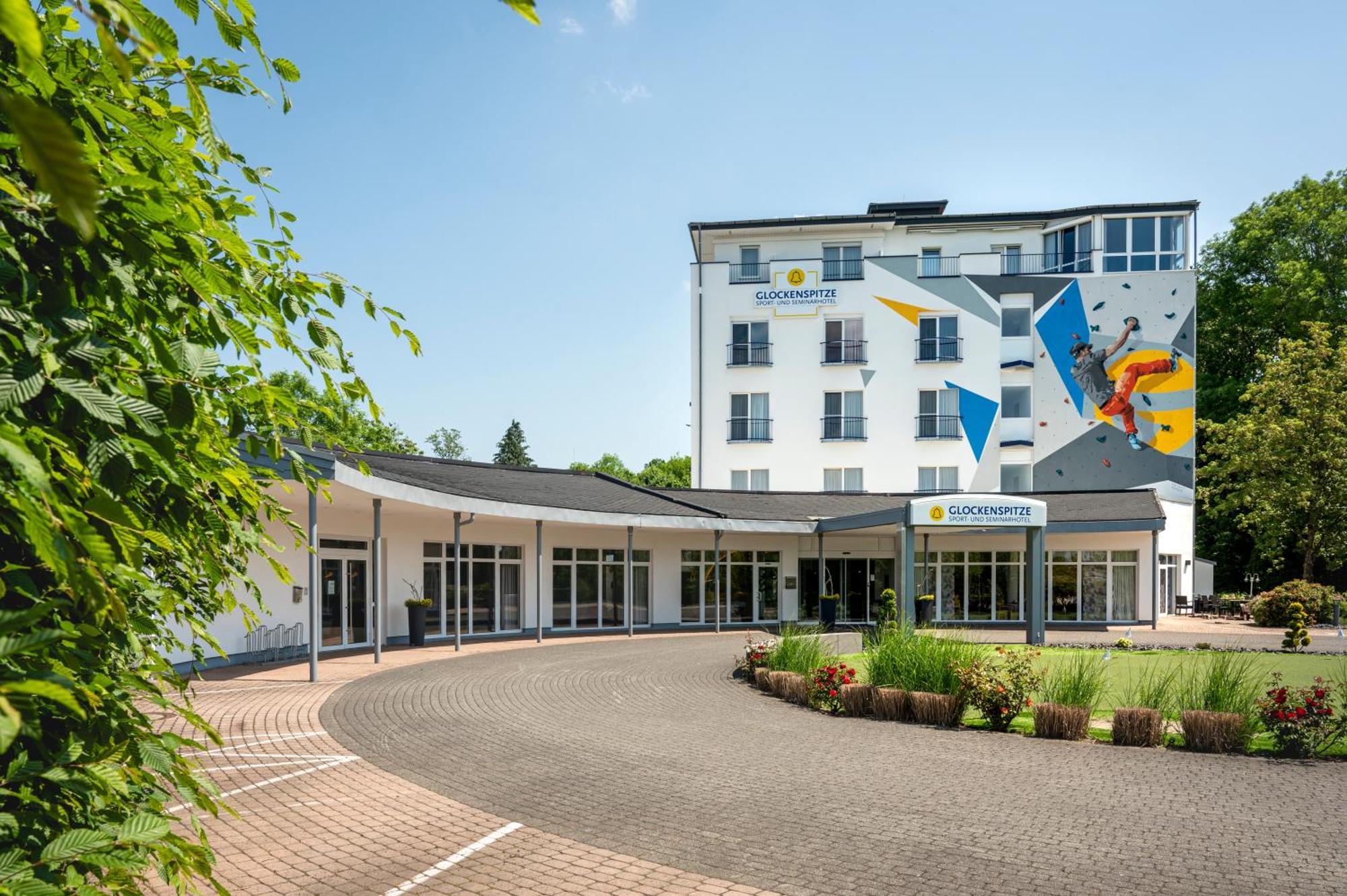 Sport- & Seminarhotel Glockenspitze อัลเทนเคียร์ชเชน ภายนอก รูปภาพ