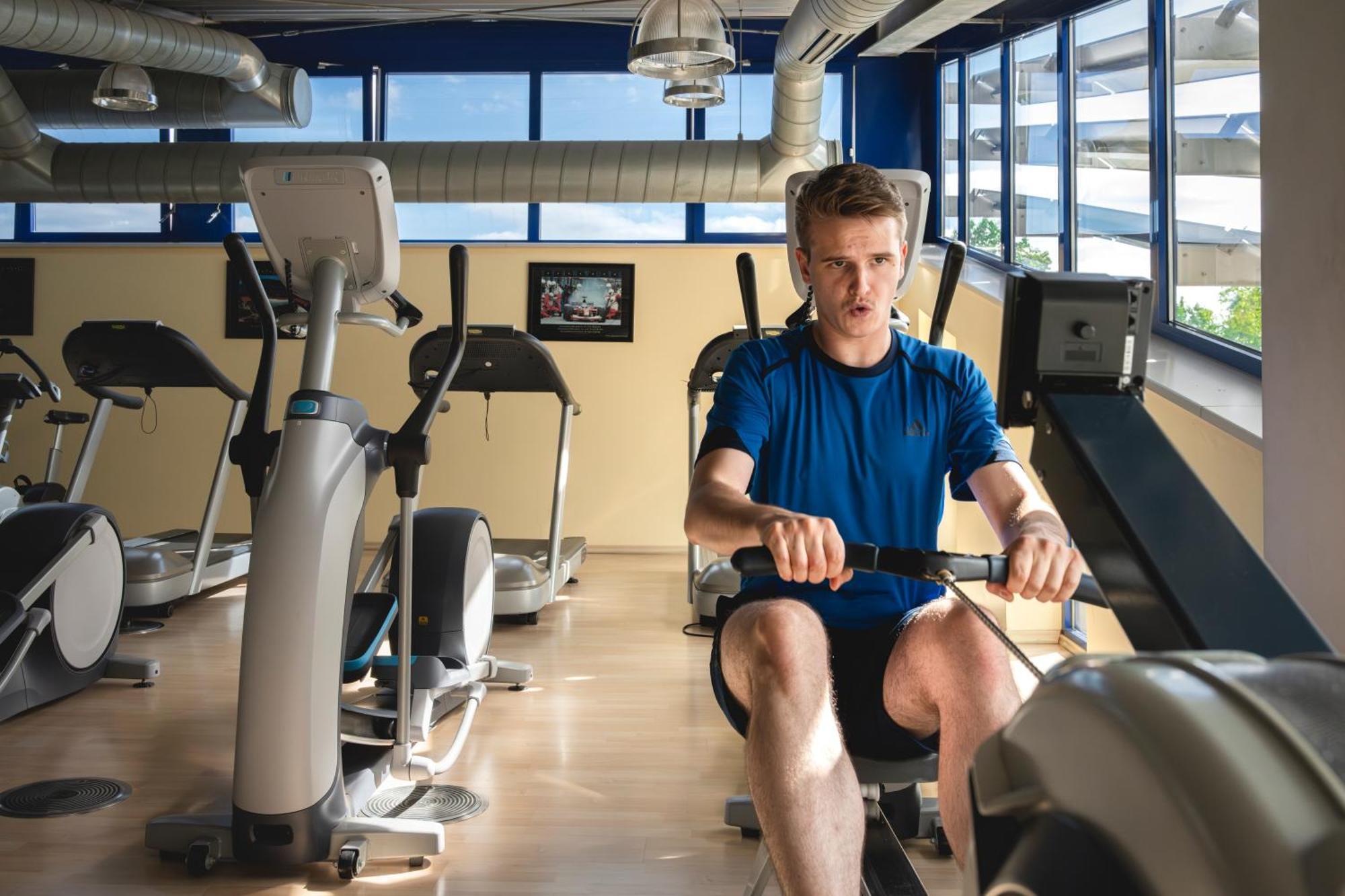 Sport- & Seminarhotel Glockenspitze อัลเทนเคียร์ชเชน ภายนอก รูปภาพ